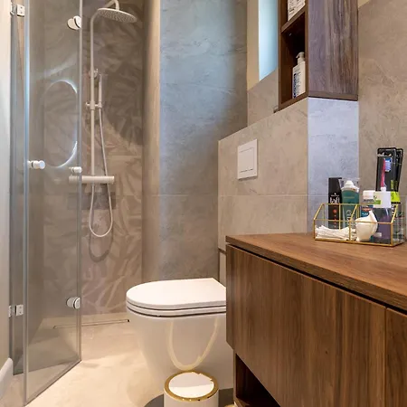 Apartment Floreasca 77 - 3 4*